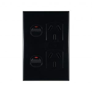Vertical Double Power Point Black 10A 240V AC | GEO Series