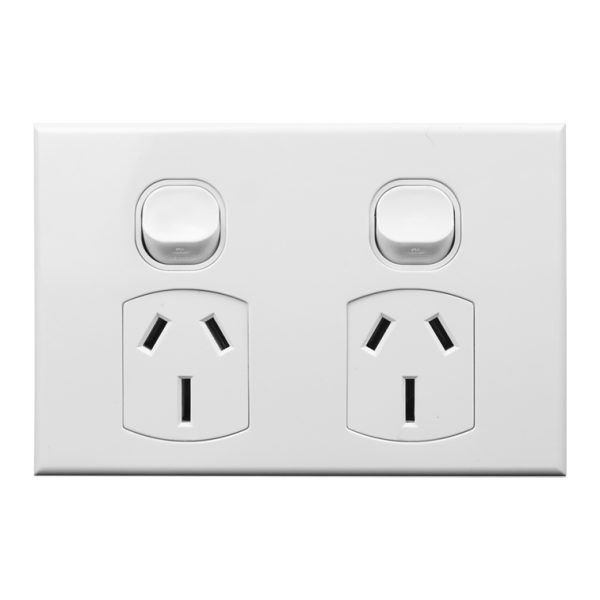 Double Power Outlet 15A 250V AC GEO