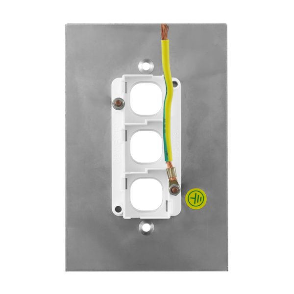 Grid Plate 3 Gang - Image 4